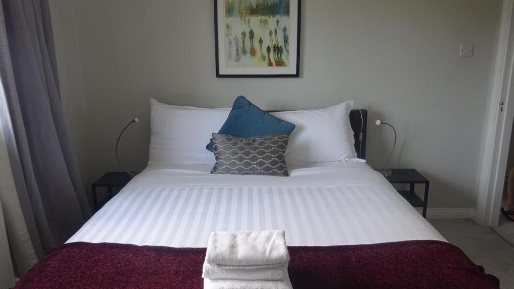 Ger'S Lodging Galway Extérieur photo